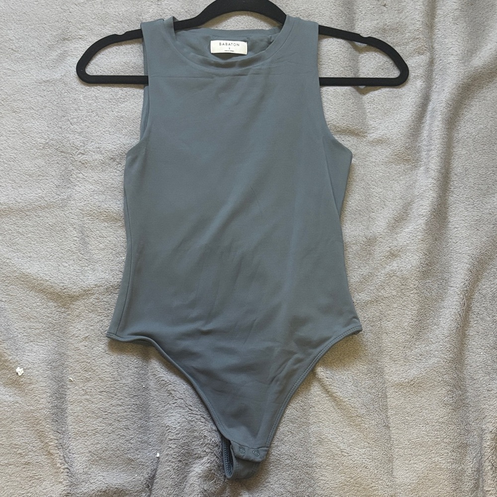Babaton Slate Gray Top